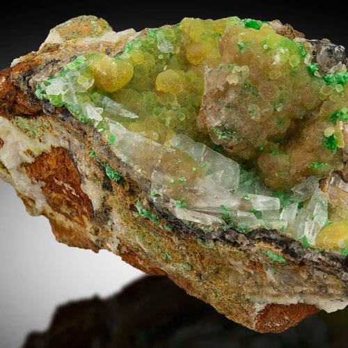 Annabergite, Smithsonite and Gypsum